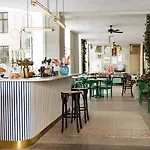 Coco Hotel